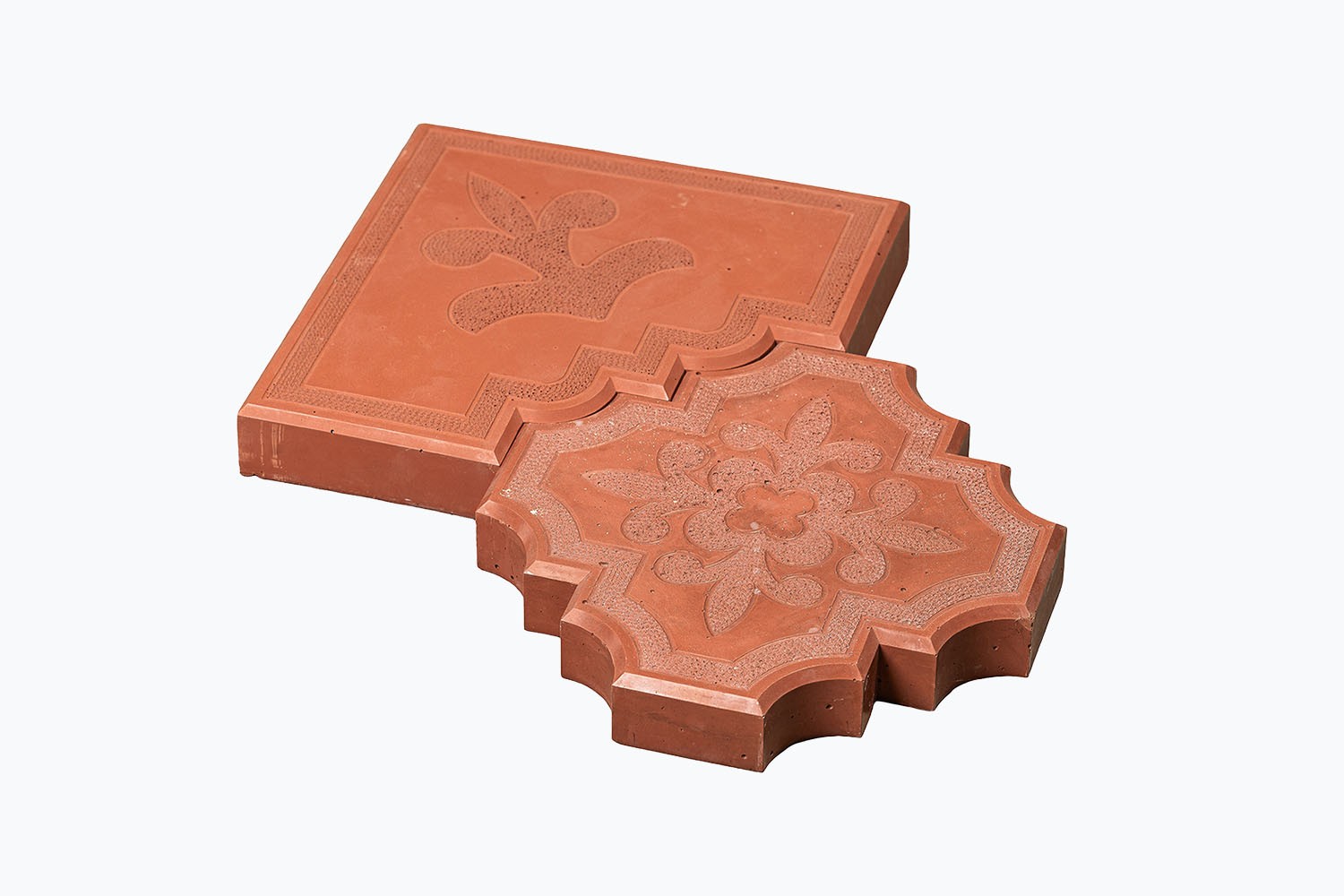 COMDES - Červená betonová dlažba středová / Ornamenty